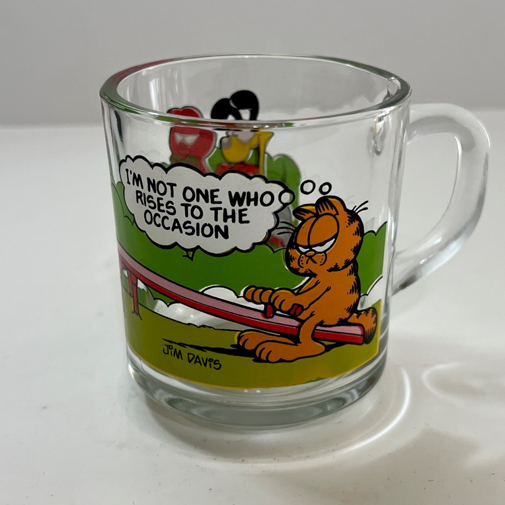 McDonald's Garfield Cat Odie‎ Teeter Totter Glass Cup Mug Jim Davis 1978 Vintage